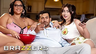 BRAZZERS - Ashlyn Peaks & Chloe Hallucinative Invite Their Crush For A Pic Unilluminated But Soon Turns To A Steamy Threesome